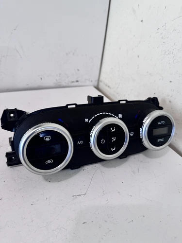 Fiat HVAC Climate Control (2014) – Genuine OEM