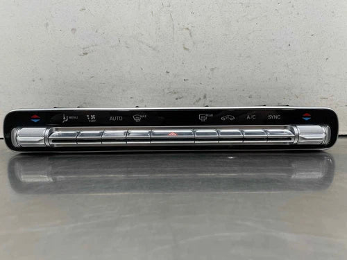 Mercedes CLA250 Heater A/C Auto Climate Control (2023) – Genuine OEM