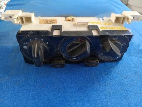 Nissan Altima Heater Temperature A/C Climate Control Manual (2002–2004) – HVAC Replacement Part