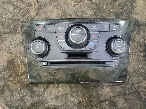 Chrysler 300 HVAC Climate Control Unit (2012–2014) – Genuine OEM