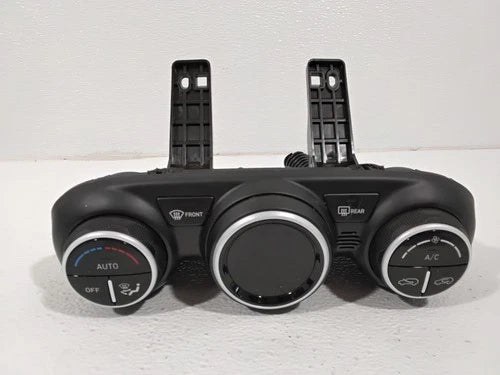 Hyundai Venue Automatic Auto HVAC Climate Control Unit (2024) – Genuine OEM
