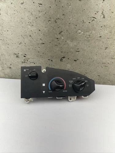 Ford E150 E250 E350 Heater A/C Climate Control (2005–2014) – Genuine OEM