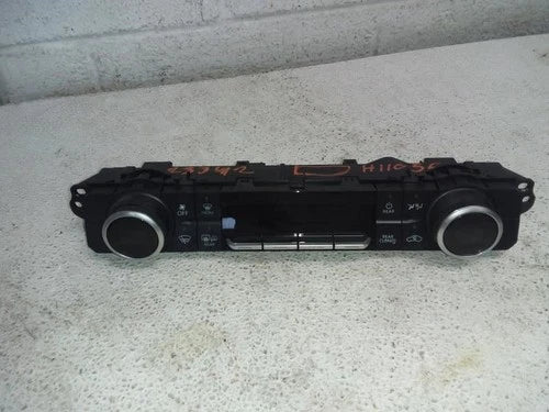 Toyota HIGHLANDER 3 Zone Automatic Temperature Controller (2023) – Genuine OEM