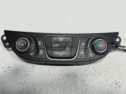 Chevy Malibu HVAC Climate Control W/O Heated Seat (2016–2017) – Genuine OEM