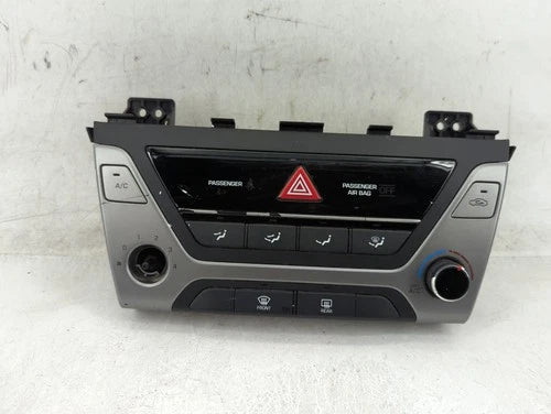 Hyundai Elantra HVAC Climate Control Temperature (2017–2018) – Genuine OEM