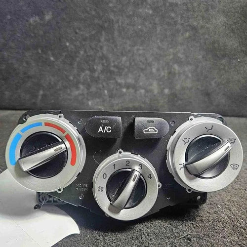 Hyundai Accent HVAC Climate Control Switch Panel (2010–2011) – Genuine OEM