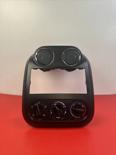 Jeep PATRIOT HVAC Climate Control WITH BEZEL FACE (2010–2017) – Genuine OEM