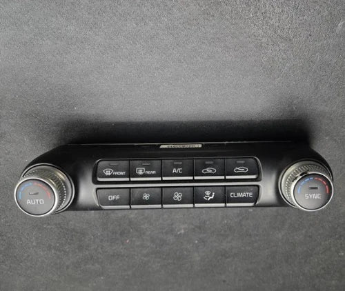 Kia Stinger HVAC Climate Control (2018–2021) – Genuine OEM