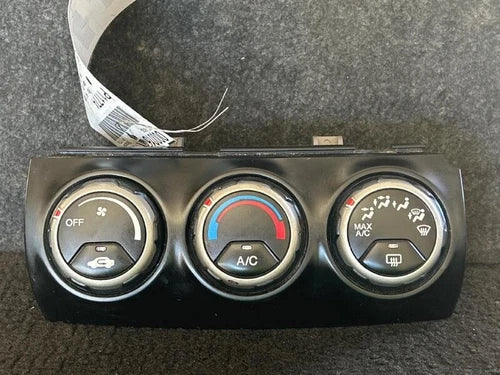 Honda Crv Manual A/C Temperature Heater Climate Control (2002–2006) – Genuine OEM | Ref SKU-4286