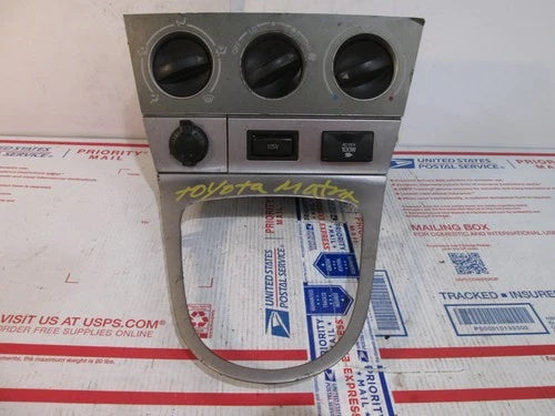 MATRIX 1.8L HVAC Climate Control TEMPERATURE FAN (2003) – Genuine OEM